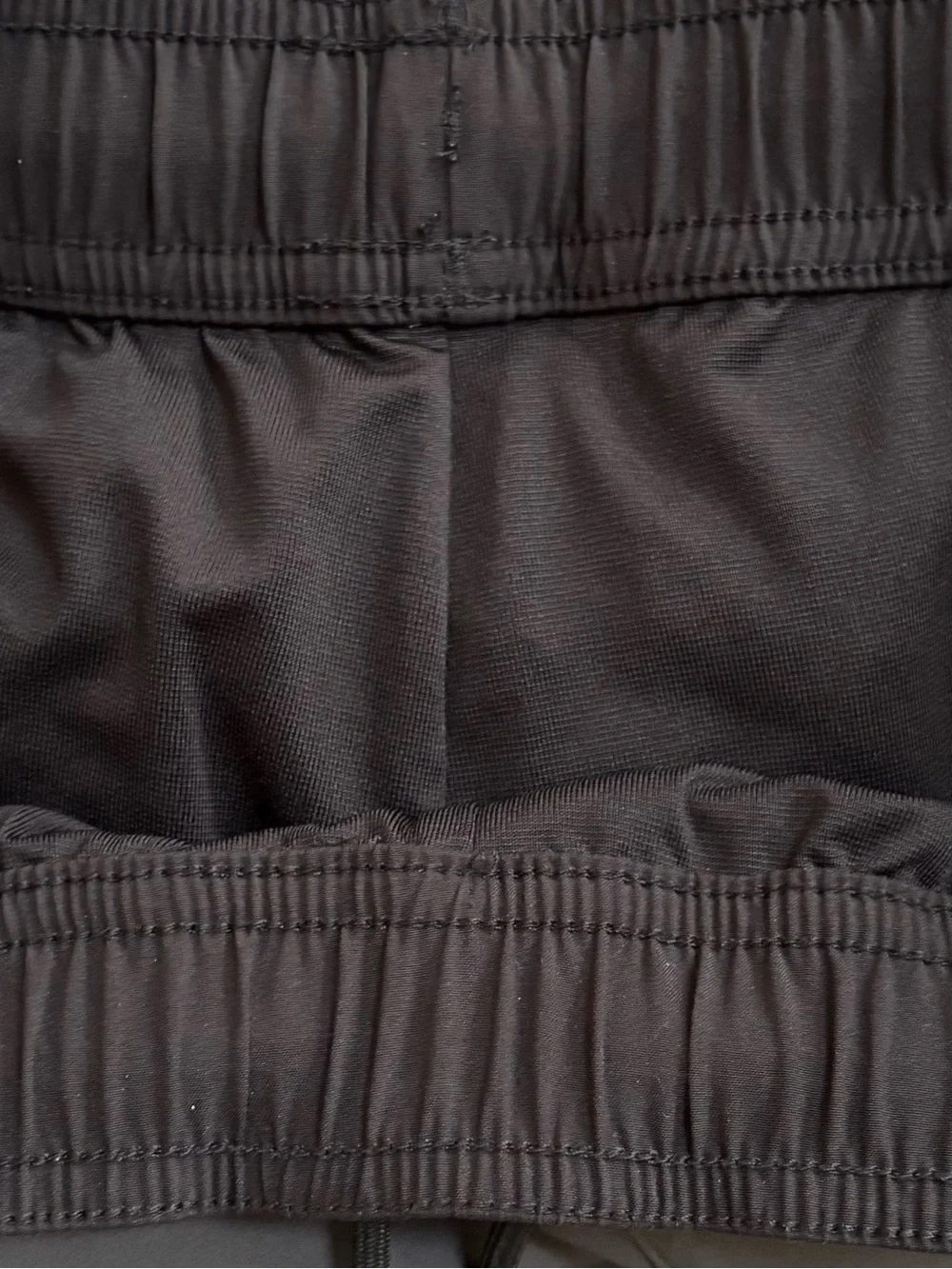 Vuori Men’s Chromatic Kore Shorts in Dark Pewter Grey, Size XL